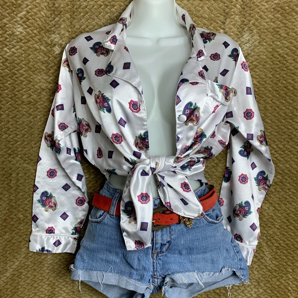 Vintage KATHRYN Paisley Satin Button Up Sleepwear Blouse